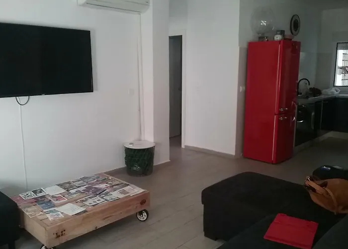 New Trendy Apartment